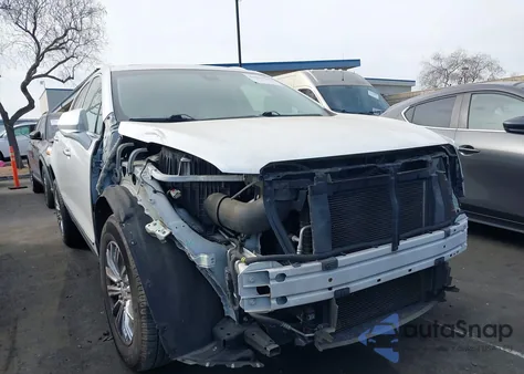 2017 Cadillac Xt5 Luxury z USA, uszkodzony, nr VIN 1GYKNBRS5HZ106388